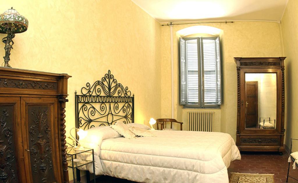 Hotel Residenza Sant'Emiliano Trevi Esterno foto